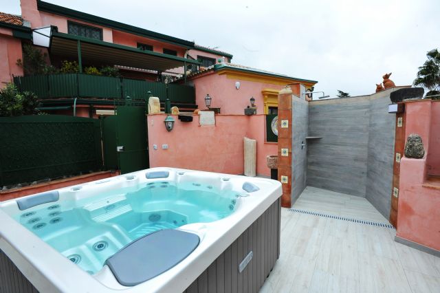 Bed and breakfast le giare trecastagni gaglianesi, b&b trecastagni Bb con jacuzzi in camera catania