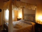 Bed and BreakfastLocanda Logge(Urbisaglia - Centro)